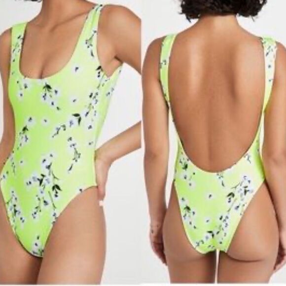NWT Vitamin A Citrus Floral Reese One Piece Swimsuit
Size XS/4 - Picture 1 of 5